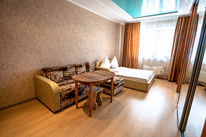 Гостиницы Тюмени все включено, квартира-студия 50 лет ВЛКСМ 13 все включено - цены