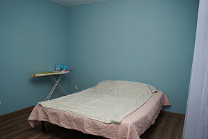 Квартиры Ульяновска на неделю, 2х-комнатная Гая 31 на неделю - цены