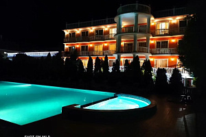 Отели Николаевки с бассейном, "Апельсин" с бассейном - фото