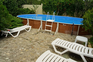 Отели Архипо-Осиповки с бассейном, "Relax hotel" мини-отель с бассейном - фото