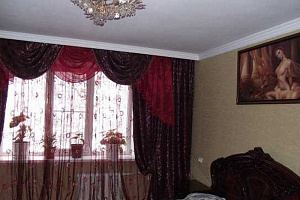 Квартира в , 2х-комнатная Жуковского 66