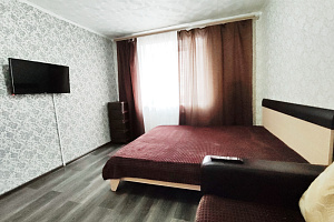 Квартиры Бугульмы 2-комнатные, 1-комнатная Красноармейская 37 2х-комнатная