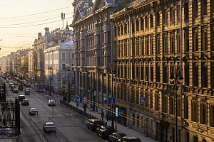 Отдых в Санкт-Петербурге, "Три Мушкетера"