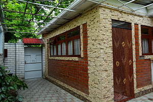 Гостевые дома Анапы с кухней в номере, Гребенская 62 с кухней в номере