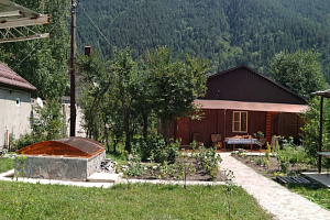 Дома Теберды с бассейном, "Теберда" с бассейном - фото