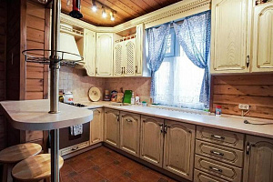 Квартиры Серпухова на месяц, "Holiday Home" на месяц