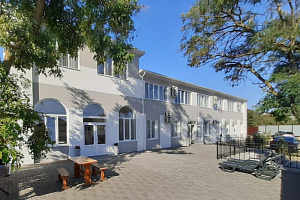 Гостиницы Краснодарского края на первой береговой линии, "Azov" на первой береговой линии - забронировать номер