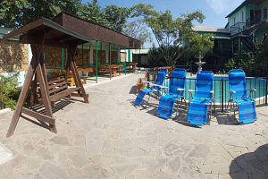 Отели Черноморского с бассейном, "Черноморец" мини-отель с бассейном