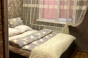 Гостиница в , 2х-комнатная Жуковского 41