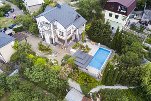 Дома Крыма с бассейном, "Вилла Истина" с бассейном - фото