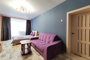 Гостиницы Тюмени для двоих, 2х-комнатная Республики 92 для двоих - цены