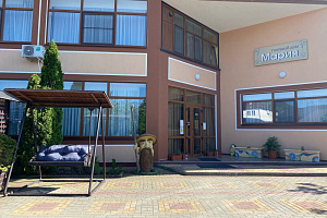Отели Криницы с бассейном, "Мария" с бассейном - фото