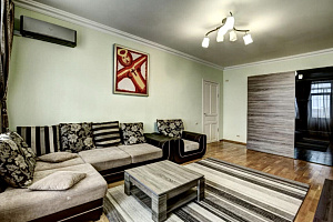 Гостиницы Москвы рядом с метро, "Apartment Kutuzoff Кутузовская" 2-комнатная - цены