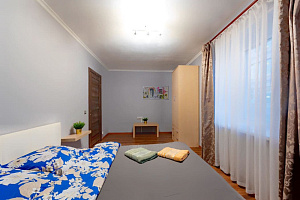 Комната в , "RELAX APART с раздельными комнатами и большой лоджией" 2х-комнатная - цены