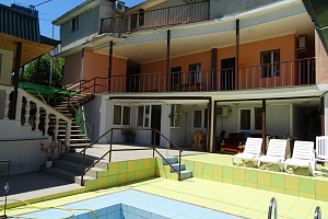 Мини-отели в Сухуме, "Золотой лев" мини-отель - фото