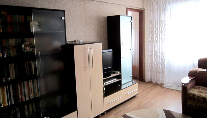 2х-комнатная квартира Рубцовский 9 в Рубцовске - фото 1