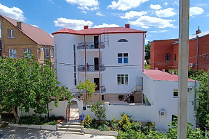 Гостевые дома Геленджика с балконом, "Руслан" с балконом