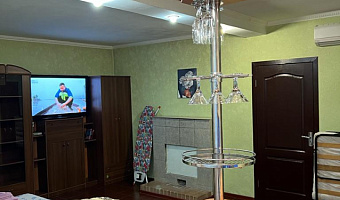 Квартира-студия Красных Партизан 24 в Ялте - фото 3