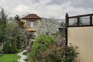Дома Кисловодска с бассейном, "Уютныйик" с бассейном - фото