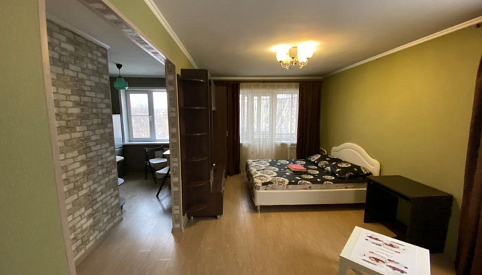 1-комнатная квартира Ленина 37 в Кемерово - фото 1
