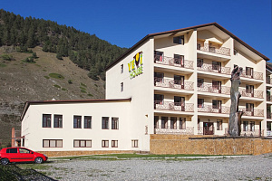 Гостиницы Теберды с баней, "Yeti House" гостиничный комплекс с баней - фото