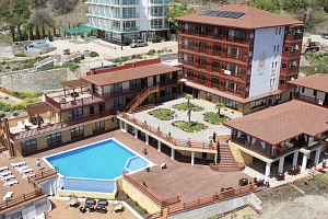 Отели Алушты с подогреваемым бассейном, "Hayal Resort" с подогреваемым бассейном