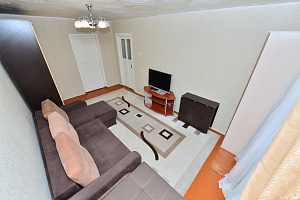 Гостиницы Екатеринбурга с собственным пляжем, 2х-комнатная Палисадная 2 с собственным пляжем - раннее бронирование