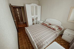 Мотели в Астрахани, 3х-комнатная Ленина 12 мотель