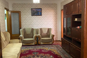 3х-комнатная квартира Ардзинба 150 в Сухуме фото 4