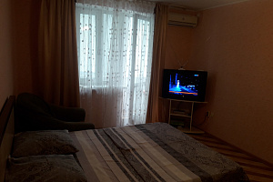 Отели Феодосии с видом на море, 1-комнатная Крымская 86 с видом на море