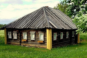 Дом в , "В деревне Лисицыно" - фото