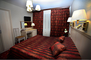 Гостиницы Новосибирска красивые, "Тихая площадь" мини-отель красивые