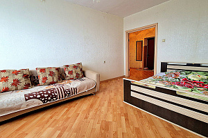 Гостиницы Орла 4 звезды, 1-комнатная Комсомольская 269 эт 6 4 звезды - фото