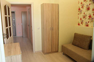 Квартиры Кабардинки с видом на море, 2х-комнатная Мира 15 с видом на море - цены