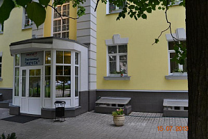 Гостиницы Королёва с бассейном, "Мечта" с бассейном - фото
