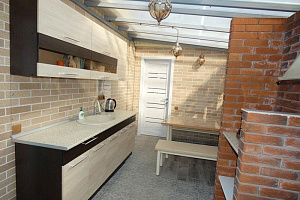 Отели Голубицкой с кухней в номере, "Якорь" 4х-комнатный с кухней в номере - забронировать номер