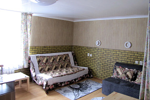 Отели Кисловодска с термальными источниками, 2х-комнатная Ермолова 4 с термальными источниками - фото