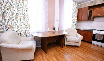 3х-комнатная квартира Весенняя 6 в Кемерово - фото 4