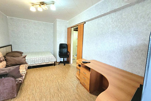 Гостиницы Волгограда на трассе, 1-комнатная Иркутской 6 мотель - забронировать номер