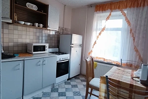 Квартиры Зеленогорска на месяц, "С маленьким балконом" 1-комнатная на месяц - фото