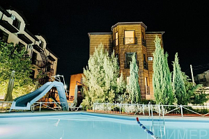 Отдых в Геленджике с подогреваемым бассейном, "Самотлорские ночи" с подогреваемым бассейном - раннее бронирование