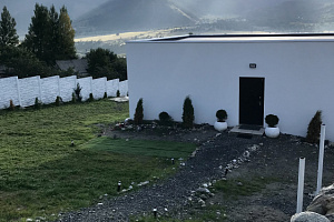 Дома Теберды в горах, "NeoN" коттедж под-ключ в горах - цены