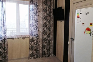 Квартиры Витязево с кухней, 2х-комнатная на земле Комарова 7 с кухней - снять