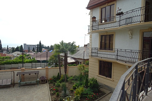 Отели Гагры с балконом, "Виктория" с балконом - цены