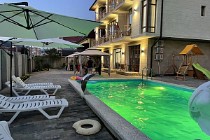 Отели Лазаревского с подогреваемым бассейном, "Монарх" бутик-отель с подогреваемым бассейном - цены