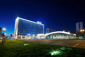 Гостиницы Новокузнецка у автовокзала, "Park Inn by Radisson" у автовокзала - фото