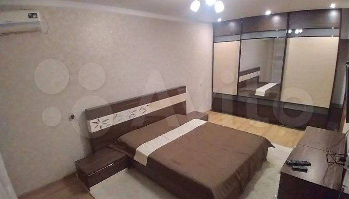 1-комнатная квартира Есенина 40 в Белгороде - фото 1