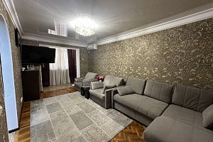 Отдых в Абхазии с лечением, 1-комнатная Аиааира 99 с лечением