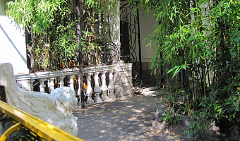Часть дома под-ключ с отдельным двором Ломоносова 51 в Ялте - фото 5