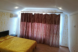 Дома Крыма недорого, 2х-комнатный Лучистая 15 недорого - раннее бронирование